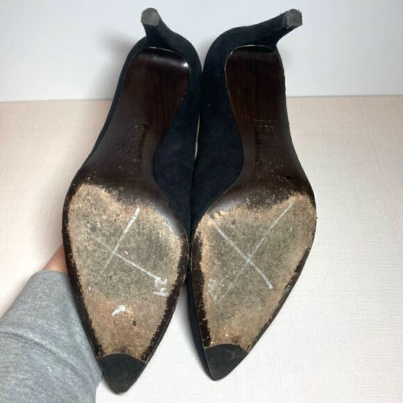 Stuart Weitzman Black Suede Pumps Pointed Toe Heels Stiletto Womens Size 9.5 - Picture 5 of 6